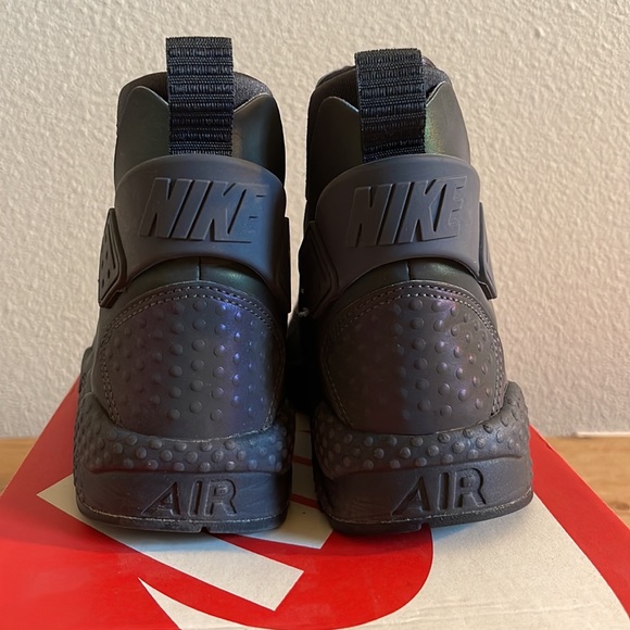 NIKE W AIR HUARACHE RUN MID PRM - Picture 4 of 11